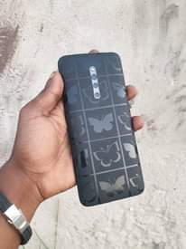 A picture of Vivo x27 pro GB256