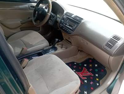 A picture of Honda civic 2003 automatic