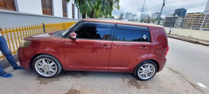 A picture of TOYOTA RUMION FOR SALE