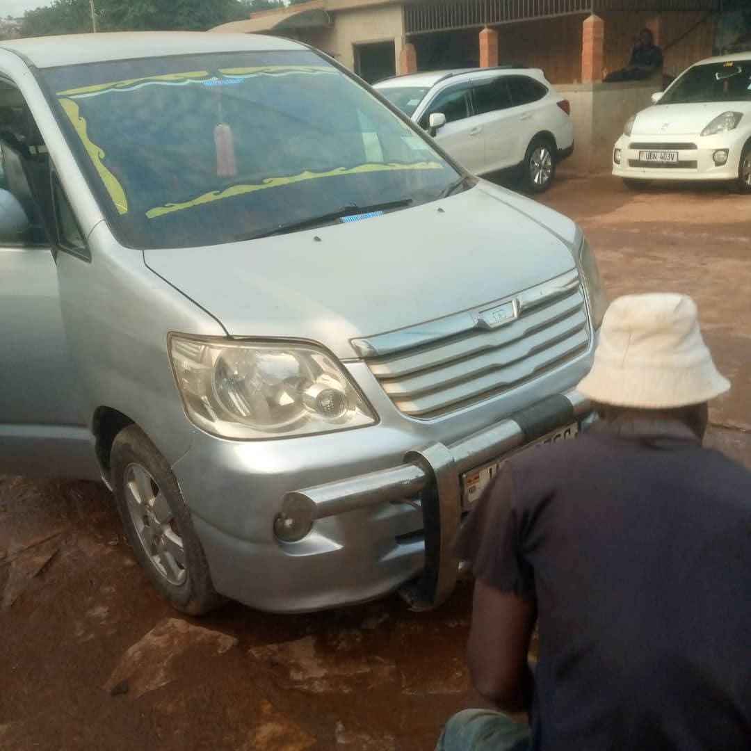A picture of Noah voxy 8.5m Call 0701488581 What s app 0776417404