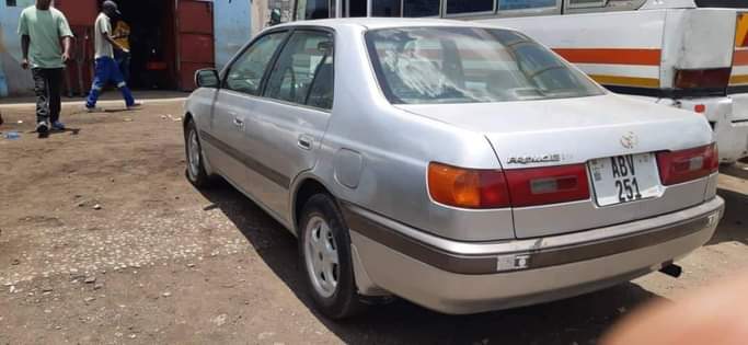 toyota premio