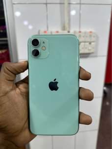 A picture of iPhone 11 128gb