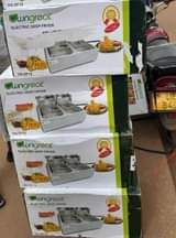 A picture of Wngreat commercial deep Fryer 12L double at shs 320 000