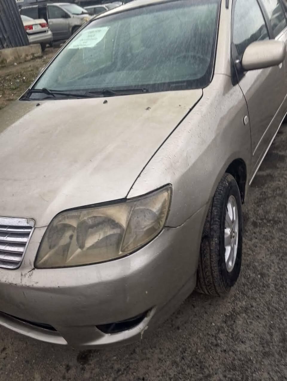 A picture of 2003 Toyota 2003