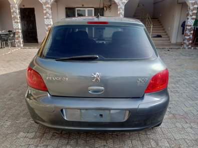 A picture of Peugeot 307 FIRSTBODY Dm or Call 07063306085 Beautiful in and