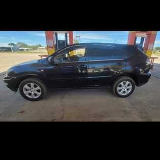 A picture of Harrie new milion 12.8 Ipo mwanza Automatic Engine safi 0784857610