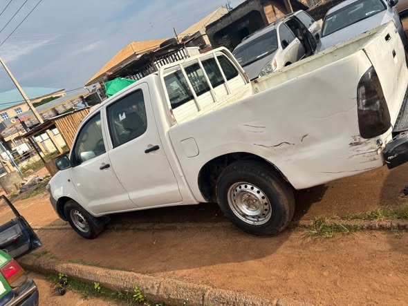 A picture of Toyota Hilux 2010