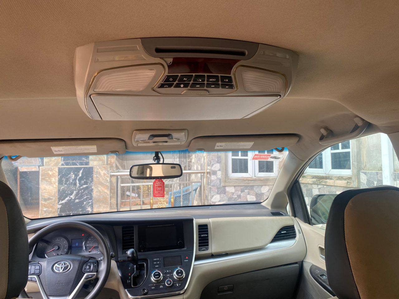 A picture of TOYOTA SIENNA XLE 2015 MODEL