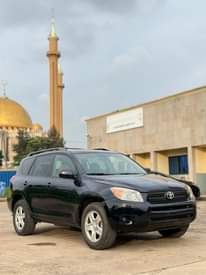 A picture of 2006 Toyota RAV 4