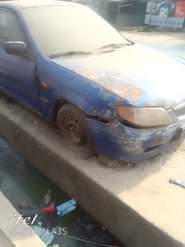 A picture of Mazda 323 first body sound Engine manual gear brain box