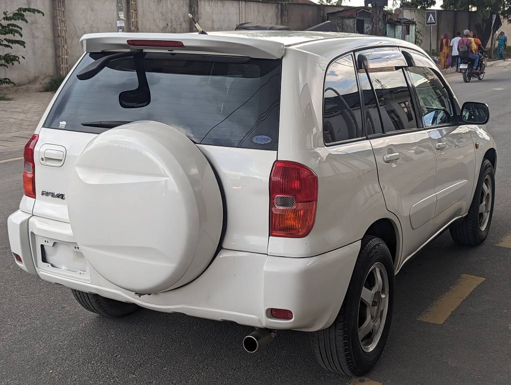 A picture of Rav4 Kili Time