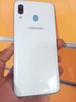 A picture of Samsung A30