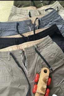 A picture of Cargo pants kwa wadada