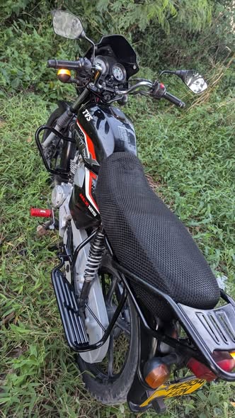A picture of Tvs 125cc 15000000