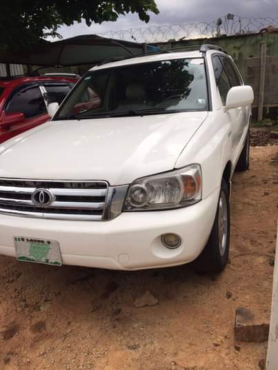 A picture of Neatly Used Toyota Highlander 2007 Model Limited Edition Three row
