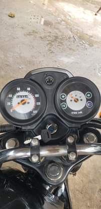 A picture of Tvs star 125 hlx kali sana haina tatizo lolote imetunzwa