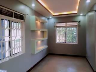 A picture of 3 bedroom 3 bathroom bungalow for rent in kira