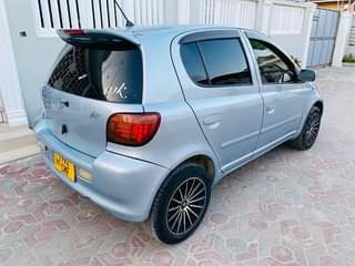 A picture of TOYOTA VITZ RS 0714058883