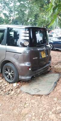 A picture of Toyota sienta