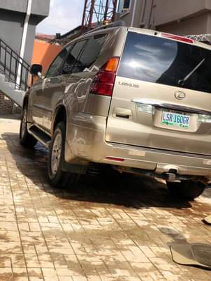 A picture of Very clean registered lexus GX 470 2004 05 model