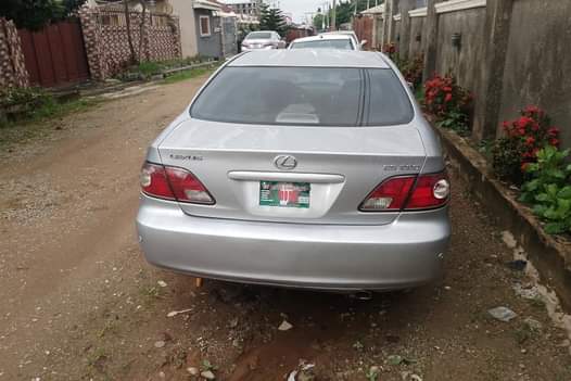 A picture of Es330 2004 Nigeria used car for quick sale