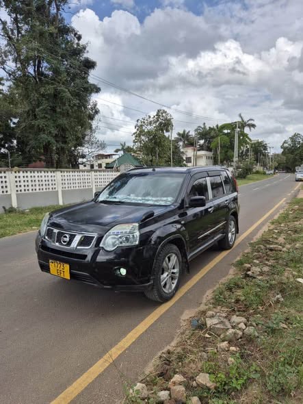 A picture of NISSAN EXTRAIL