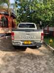 A picture of HIZO GARI HAPO CHINI ZOTE NI NZIMA NA KAMA HAPO