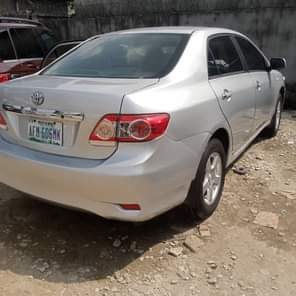 A picture of very sharp 2010 Toyota corolla with no issues at all
