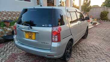 A picture of Toyota Raum