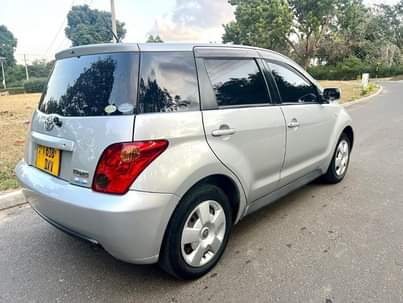 A picture of Toyota ist Inauzwa 0685136087 