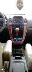 A picture of Extra clean Lexus 300 jeep
