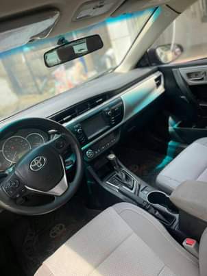 A picture of corolla L E2016