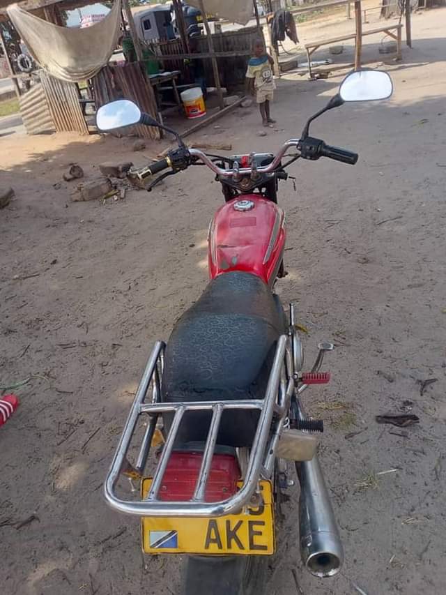 A picture of HUONIAO CC 125