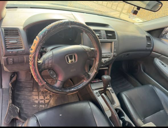 A picture of Neatly used 2006 Honda Accord