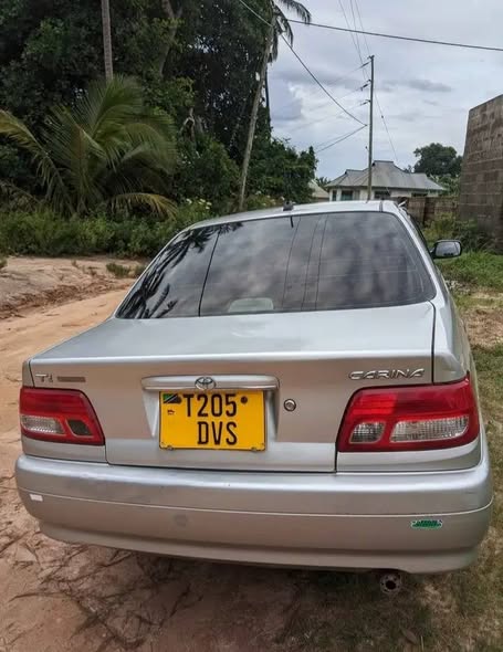 A picture of TOYOTA CARINA TI INAUZWA 4 5M 0791084871
