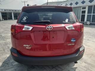 A picture of 2013 TOYOTA RAV 4 LIMITED