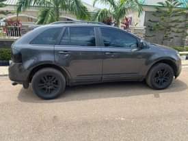 A picture of 2008 Ford edge SUV model