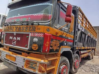 A picture of Man diesel