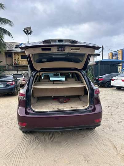 A picture of 2010 Lexus rx350 buy and drive mint Location Port Harcourt