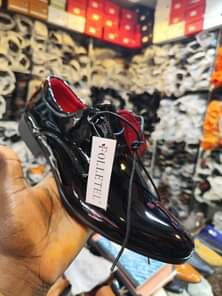 A picture of Available 40 45 16k WhatsApp call 08066070534