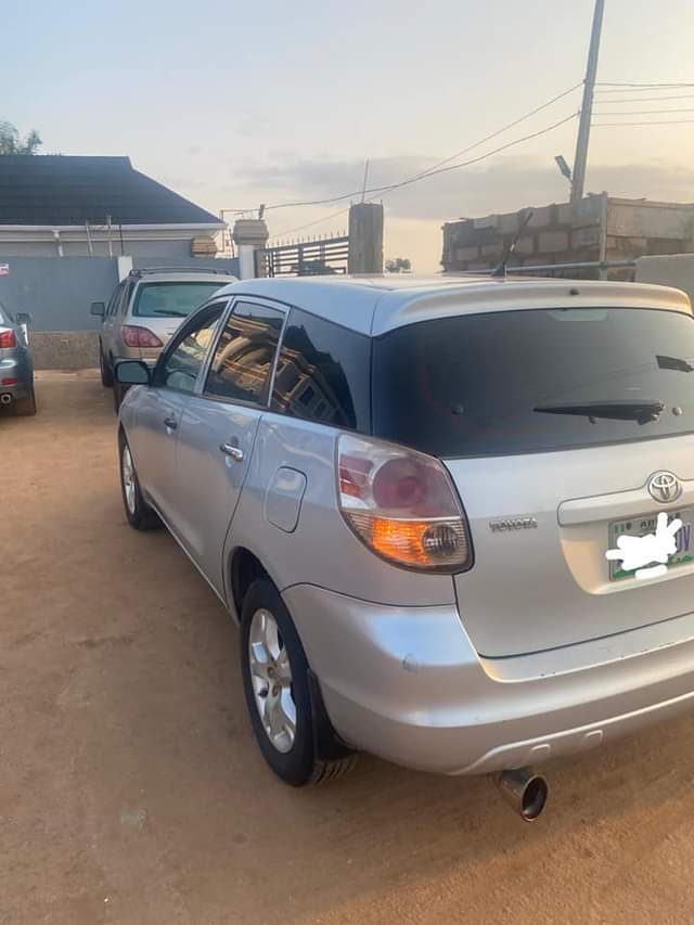 A picture of 08059232384 07045544519 contact This car is first body Toyota matrix