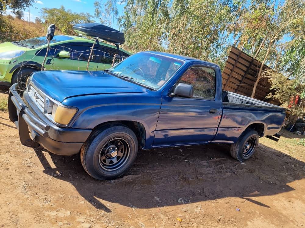 classifieds/cars toyota