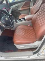 A picture of Neatly Registered 011 Venza fullest options V6 first body price