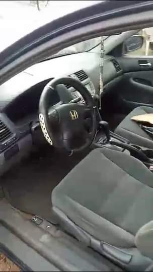 A picture of Honda Accord DC 2006
