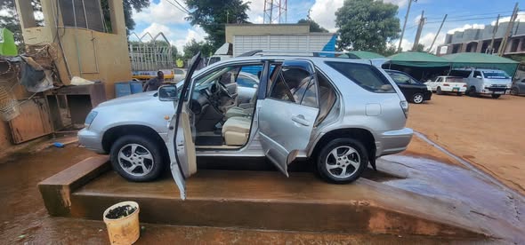 A picture of Harrier 2 2 cc 12m kawempe Gud in condition 0757286475