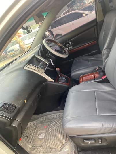 A picture of Toyota harrier new 0713020919 0618901490 Cc2360 Engen 2az Milion 20.8