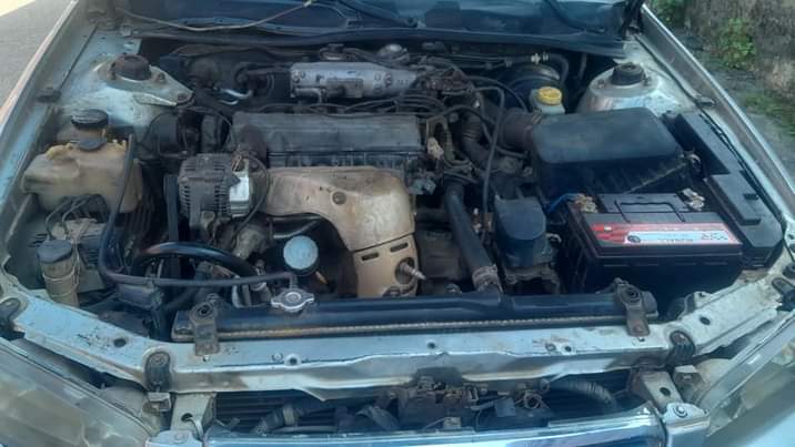 A picture of Toyota camry drop light