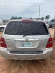 A picture of First body Toyota Highlander 2004