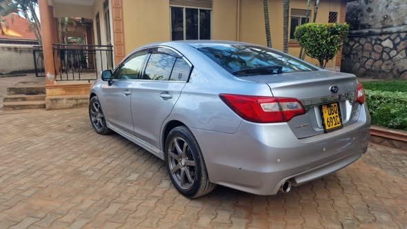 A picture of Subaru legacy 35m