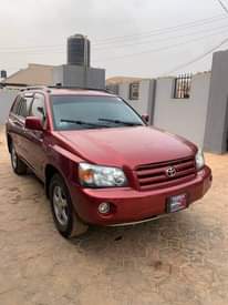 A picture of 2025 Toyota Highlander